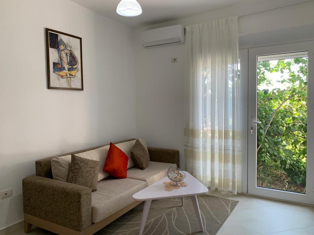 Bellavista Apartments Bougainville Bay Saranda Dış mekan fotoğraf