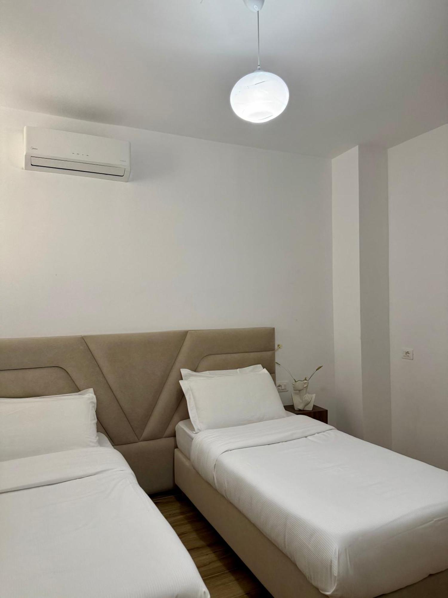Bellavista Apartments Bougainville Bay Saranda Dış mekan fotoğraf