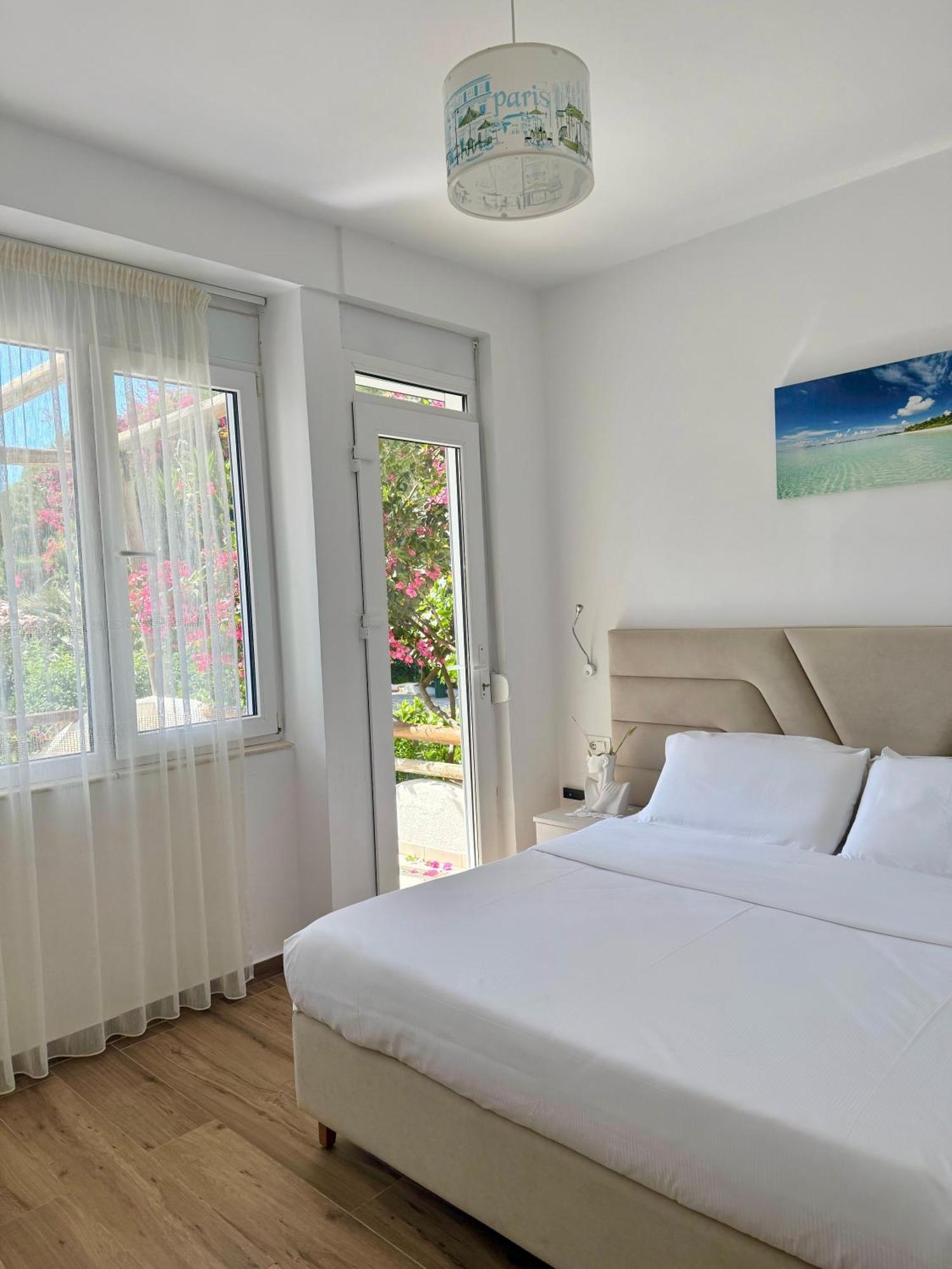 Bellavista Apartments Bougainville Bay Saranda Dış mekan fotoğraf