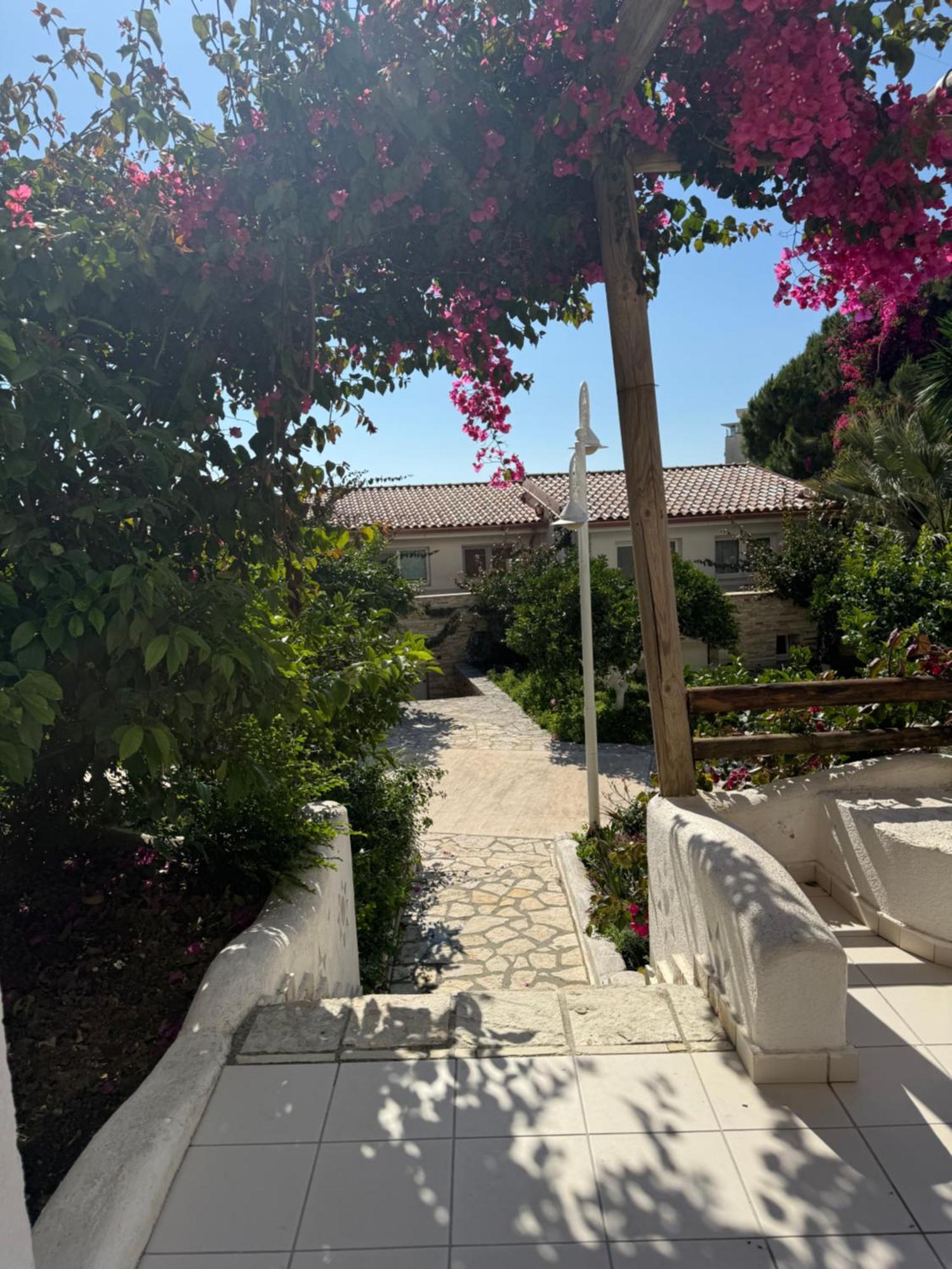 Bellavista Apartments Bougainville Bay Saranda Dış mekan fotoğraf